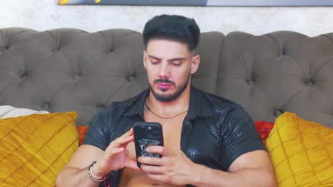 Dustin online show from April 9, 2026, 6:19 am