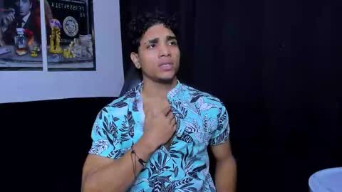 Snapshot of dustyn__michelle chatting on March 2, 2026, 12:13 am DUSTYN MICHELLE online show from March 2, 2026, 12:13 am