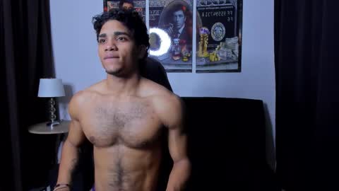 Snapshot of dustyn__michelle chatting on March 2, 2026, 5:08 am DUSTYN MICHELLE online show from March 2, 2026, 5:08 am