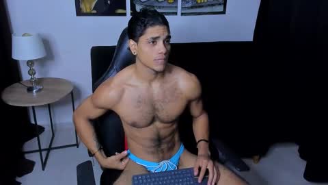 Snapshot of dustyn__michelle chatting on March 5, 2026, 1:34 am DUSTYN MICHELLE online show from March 5, 2026, 1:34 am