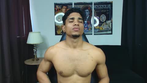 Snapshot of dustyn__michelle chatting on April 1, 2026, 4:15 pm DUSTYN MICHELLE online show from April 1, 2026, 4:15 pm