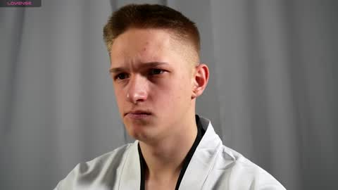 Dustyn online show from January 19, 2025, 2:38 pm