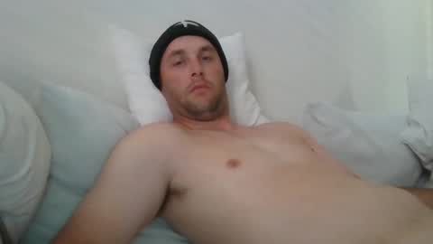 Snapshot of dustyroy09 chatting on February 11, 2025, 11:44 pm dustyroy09 online show from February 11, 2025, 11:44 pm