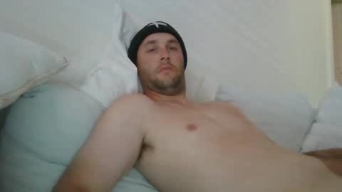 Snapshot of dustyroy09 chatting on February 13, 2025, 10:43 pm dustyroy09 online show from February 13, 2025, 10:43 pm