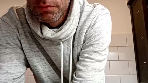 dutch4sex online show from November 18, 2025, 2:21 pm