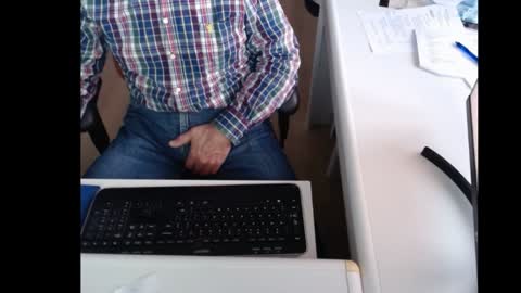 dutchpornking2 online show from December 24, 2024, 8:33 am