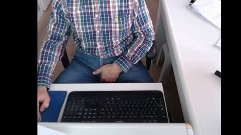dutchpornking2 online show from December 29, 2024, 8:44 am