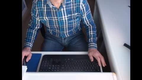 dutchpornking2 online show from January 5, 2025, 7:49 am