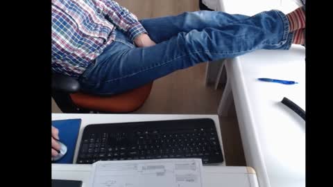 dutchpornking2 online show from January 8, 2025, 1:41 pm