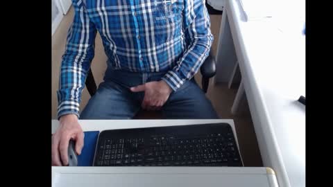 dutchpornking2 online show from January 14, 2025, 11:31 am