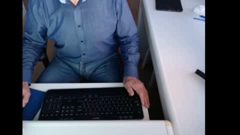 dutchpornking2 online show from October 20, 2025, 6:47 am