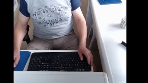 Snapshot of dutchpornking2 chatting on July 23, 2026, 6:33 am dutchpornking2 online show from July 23, 2026, 6:33 am