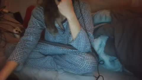 dv3nd3 online show from December 1, 2025, 7:30 pm