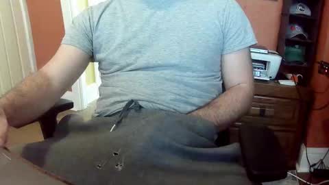 Snapshot of dweav240 chatting on October 24, 2025, 7:10 pm dweav240 online show from October 24, 2025, 7:10 pm