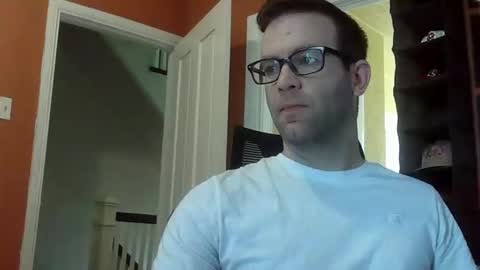 Snapshot of dweav240 chatting on May 20, 2026, 7:20 pm dweav240 online show from May 20, 2026, 7:20 pm