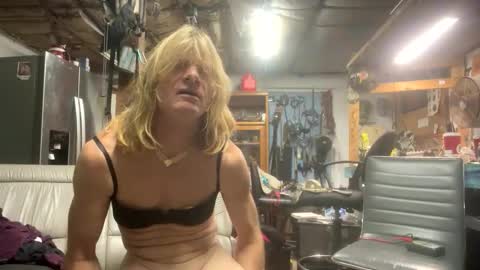 dwr127 online show from March 15, 2026, 4:02 pm