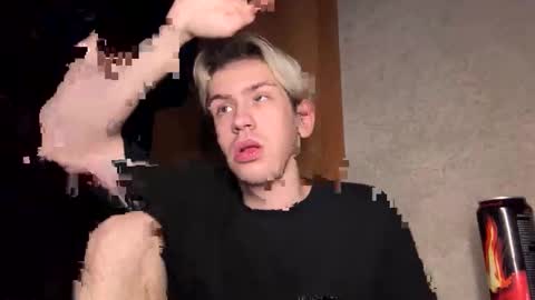 Adrian online show from February 7, 2026, 7:50 pm