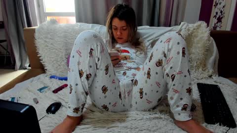 Snapshot of dyanakaylin chatting on January 12, 2025, 7:21 am dayana online show from January 12, 2025, 7:21 am