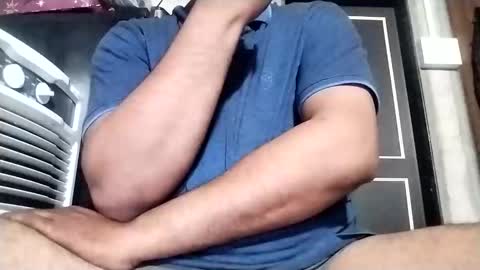 Rockhandsome online show from March 15, 2026, 5:52 pm