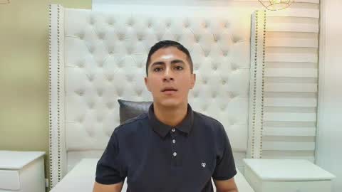 Dylan online show from February 17, 2026, 9:43 pm