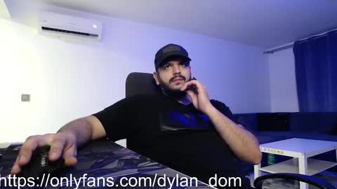 Snapshot of dylan_dom_ chatting on March 10, 2026, 8:58 pm Dylan Dom online show from March 10, 2026, 8:58 pm