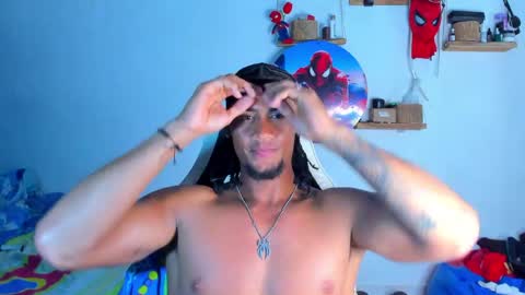 Snapshot of dylan_jake1 chatting on May 15, 2026, 12:39 am Dylan online show from May 15, 2026, 12:39 am