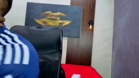 dylanguss online show from September 24, 2025, 11:35 am