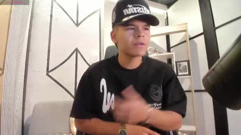 Snapshot of dylanroyce_ chatting on May 12, 2026, 12:46 pm dylanroyce_ online show from May 12, 2026, 12:46 pm