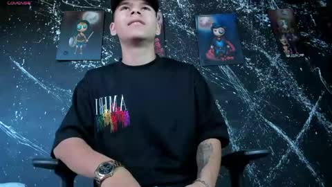 Snapshot of dylanroyce_ chatting on May 13, 2026, 1:30 pm dylanroyce_ online show from May 13, 2026, 1:30 pm