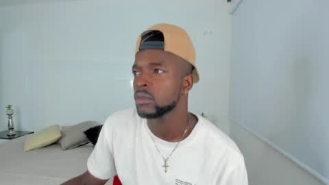 Dylan Taylor online show from December 30, 2024, 3:58 am