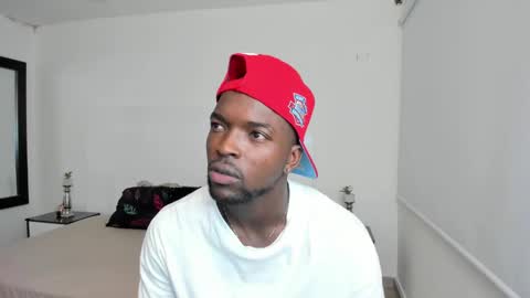 Dylan Taylor online show from February 17, 2025, 2:42 am