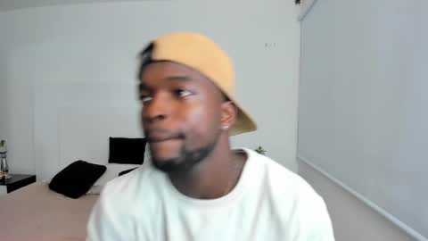 Dylan Taylor online show from March 2, 2025, 3:45 am