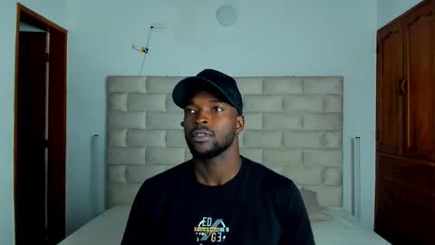 Dylan Taylor online show from February 18, 2026, 2:40 am