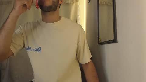 dylanxfun online show from December 7, 2024, 4:31 am