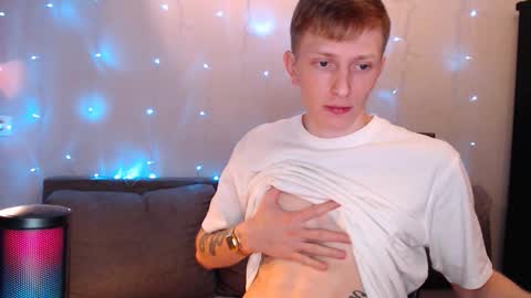 Julia and Dima online show from September 21, 2025, 1:29 am