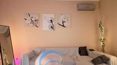 e1ara online show from February 13, 2026, 11:06 am