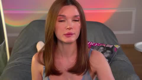 Eva online show from May 6, 2026, 3:39 pm
