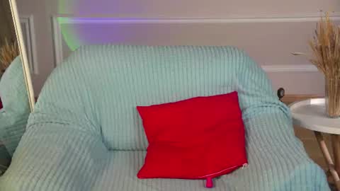 Eva online show from June 24, 2026, 4:39 pm