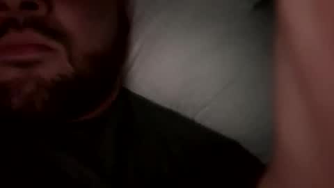 eaeyboi2222 online show from January 11, 2026, 3:33 am