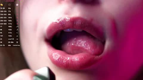 Kriss online show from February 14, 2025, 4:26 am