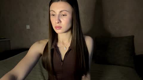 Lina online show from February 6, 2026, 2:31 pm