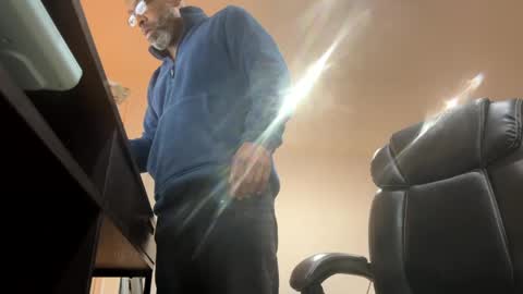 Snapshot of easternjerk chatting on September 29, 2025, 11:37 am easternjerk online show from September 29, 2025, 11:37 am