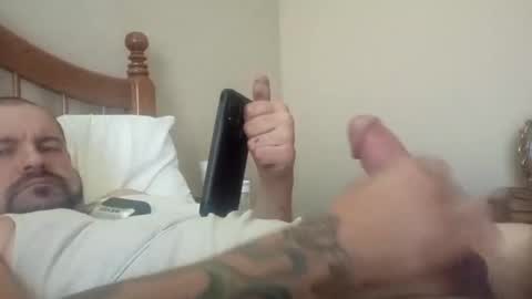Snapshot of easttexascock558438 chatting on December 3, 2024, 5:12 pm thick dick online show from December 3, 2024, 5:12 pm