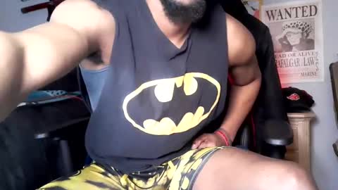 Snapshot of easybreezy20 chatting on January 1, 2025, 6:58 am TWITTER INSTAGRAM easybreezy20 ONLINE 1230 AM TO 7AM online show from January 1, 2025, 6:58 am