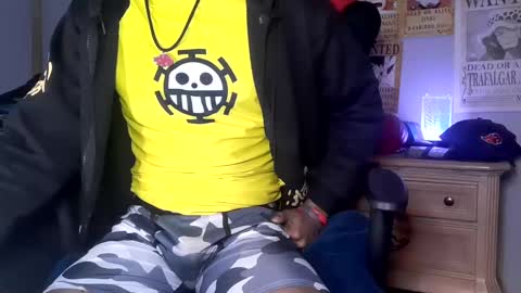 Snapshot of easybreezy20 chatting on February 10, 2025, 7:58 am TWITTER INSTAGRAM easybreezy20 ONLINE 1230 AM TO 7AM online show from February 10, 2025, 7:58 am