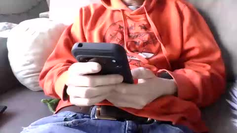 Snapshot of easylog chatting on October 12, 2025, 11:37 pm easylog online show from October 12, 2025, 11:37 pm