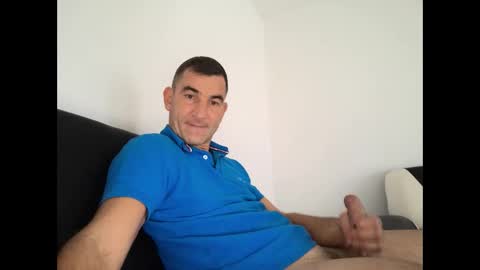 Andrew online show from October 30, 2025, 2:40 pm