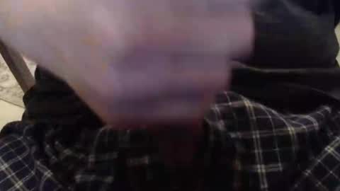 eat_a_peach2 online show from January 7, 2026, 11:29 pm