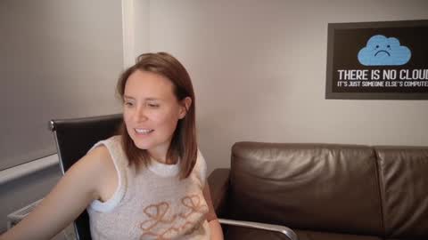 Snapshot of eatmypie69 chatting on March 18, 2026, 10:13 pm Nadia Ferreira online show from March 18, 2026, 10:13 pm