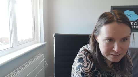 Snapshot of eatmypie69 chatting on May 1, 2026, 9:47 am Nadia Ferreira online show from May 1, 2026, 9:47 am
